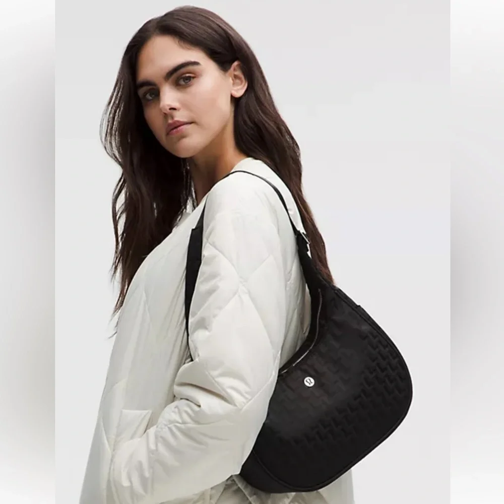 Lululemon City Essentials Shoulder Bag 4L Monogram Jacquard Athletica - Picture 2 of 9